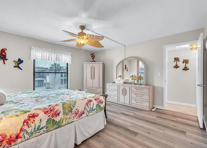 Sea Club #42 - Stellar Escape Clearwater Beach